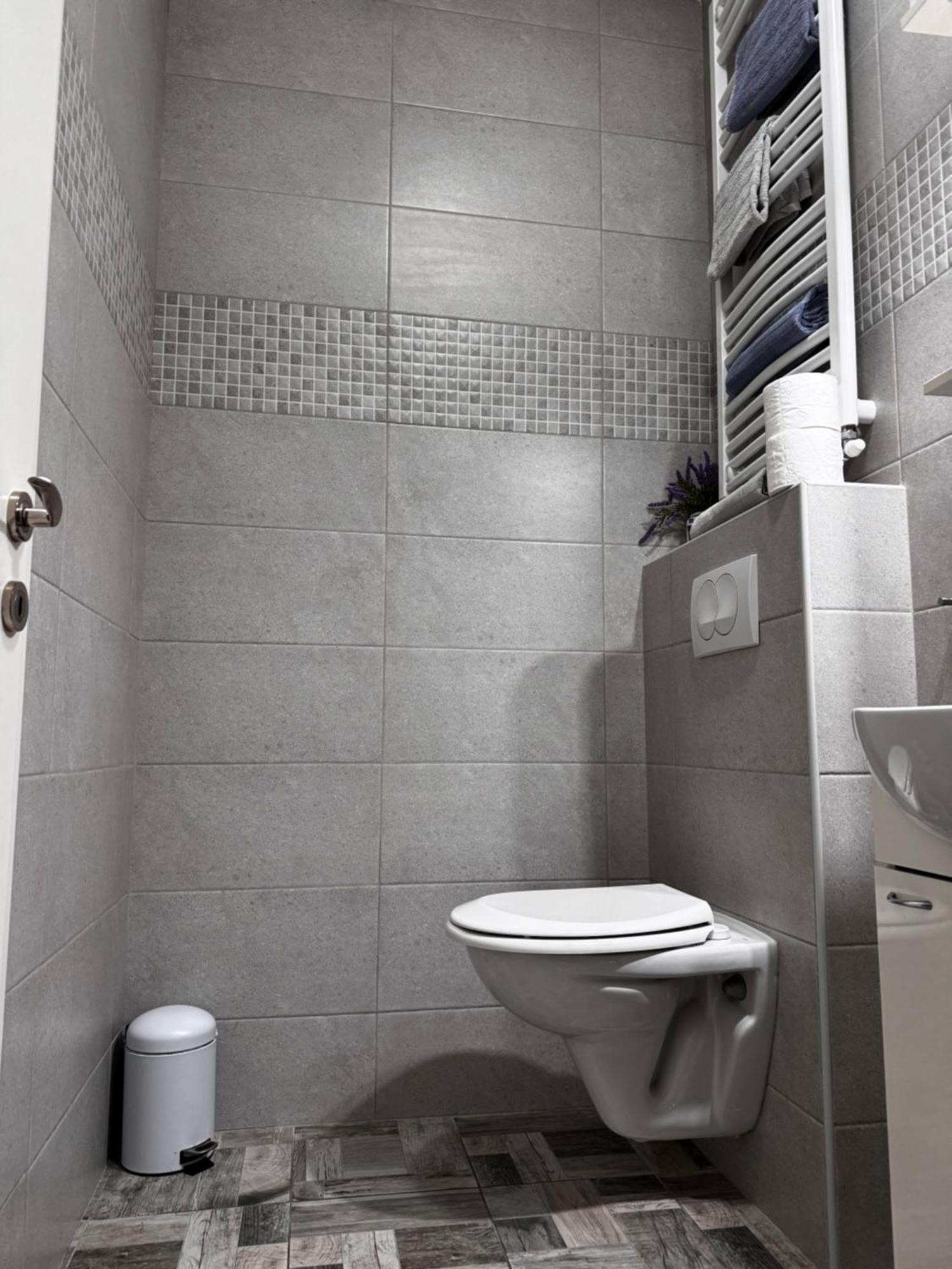 Post Apartmani A-1 Novi Sad Buitenkant foto